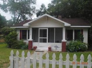 115 N Moss St, Leesburg, FL 34748