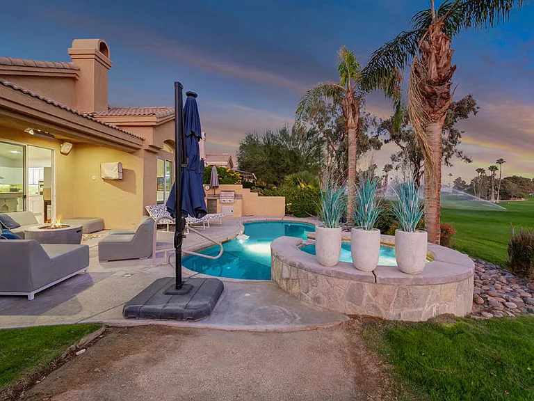 67361 N Laguna Dr — Photo 3