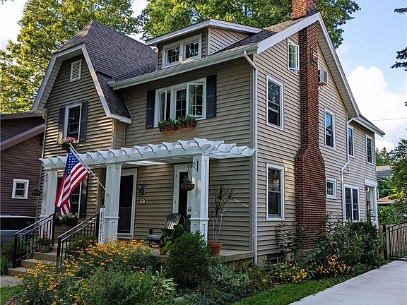 4th image of 9 Wisteria Dr