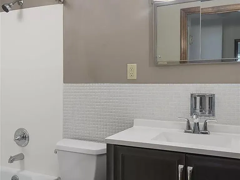 826 Judson Manor Dr — Photo 15