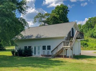 4396 Ridge St, Claremont, NC 28610