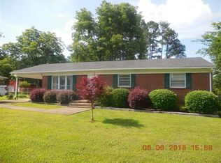 265 Plainview Dr, Savannah, TN 38372