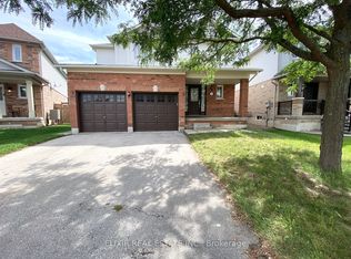 14 Dunvegan Cres, Brampton, ON L7A 2Y3