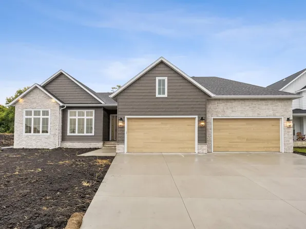 8928 Meadowlark Pkwy, Horace, ND 58047