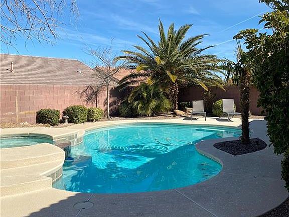 3rd image of 10114 Donald Weese Ct