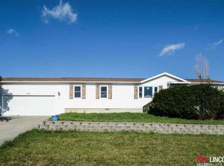 535 N Pine St, Valparaiso, NE 68065