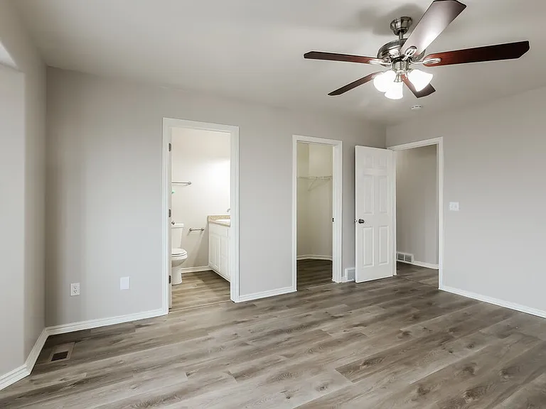 6824 N Yakima Way — Photo 10
