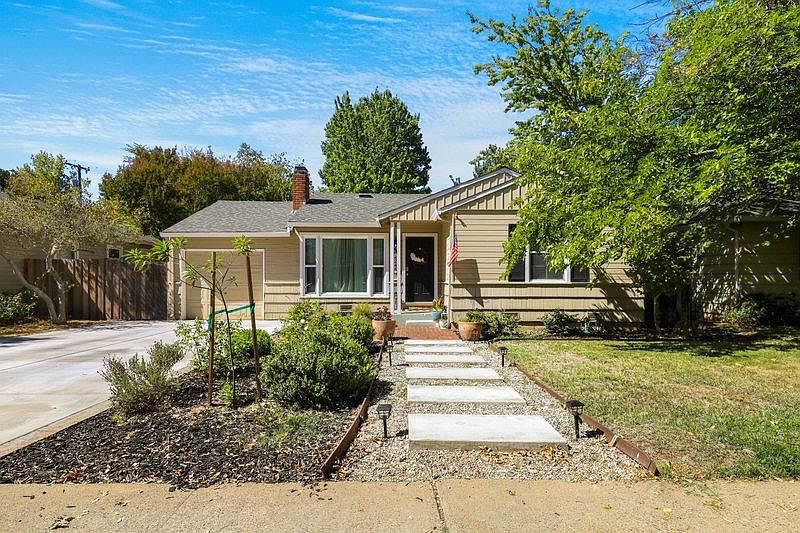 1st image of 4244 62nd St