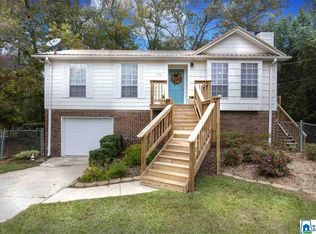 3783 Hilltop Rd SE, Bessemer, AL 35022