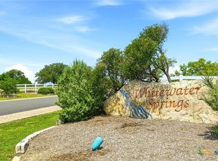 100 Bobcat Cir, Bertram, TX 78605