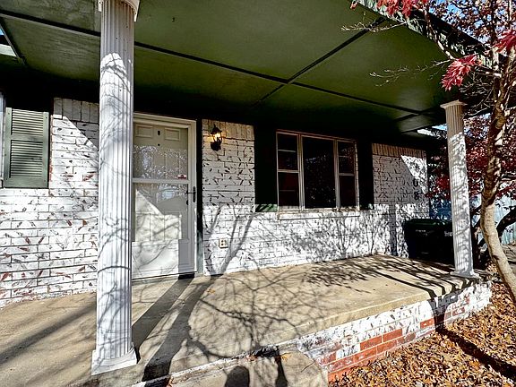 2nd image of 708 Sasha Ln