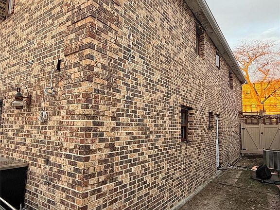 4th image of 15936 88th Street