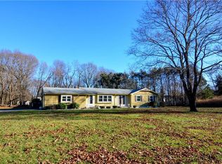 43 Northbriar Dr, North Kingstown, RI 02852