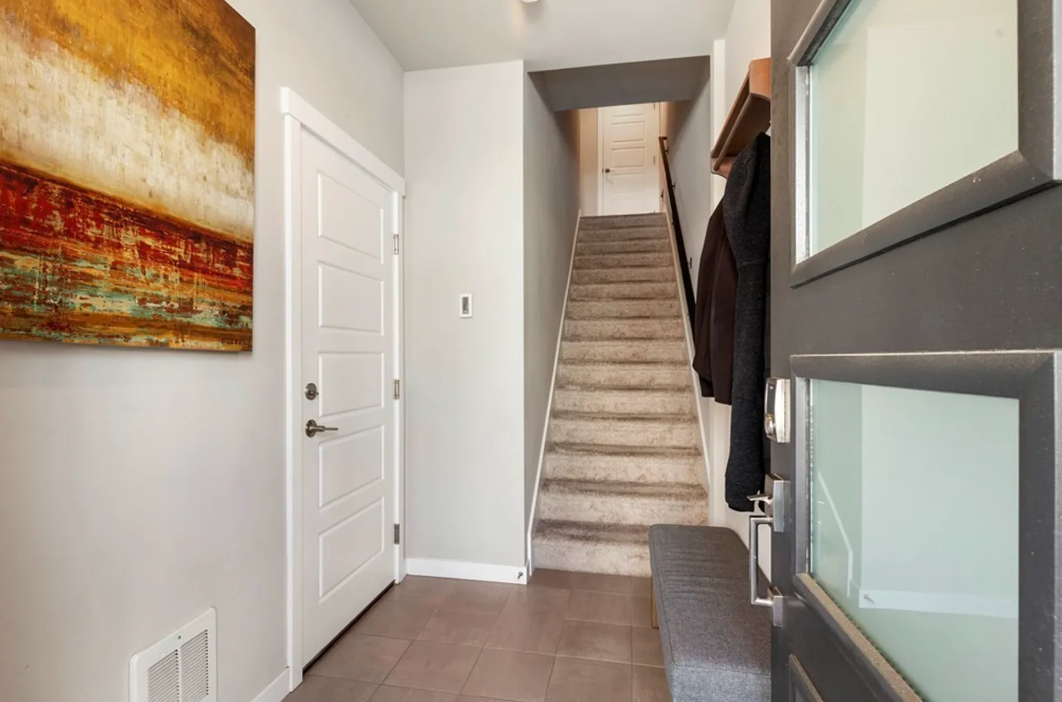 3 bed, 1680 sqft, $3,100 — Photo 4