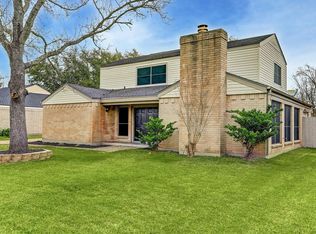 14931 Aspen Hills Dr, Houston, TX 77062
