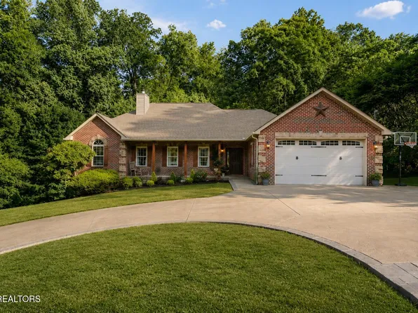 4505 Mockingbird Ln, Knoxville, TN 37918