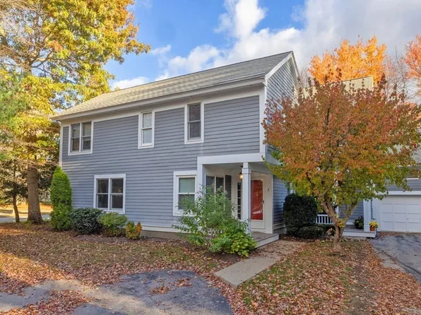 2 Redwood Ct, Rockland, MA 02370