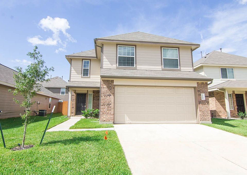 1st image of 24106 Treviso Gardens Dr