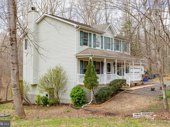 8110 Reagan Dr, King George, VA 22485