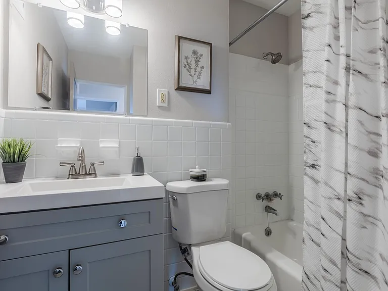 2932 Hallmark Ln — Photo 10