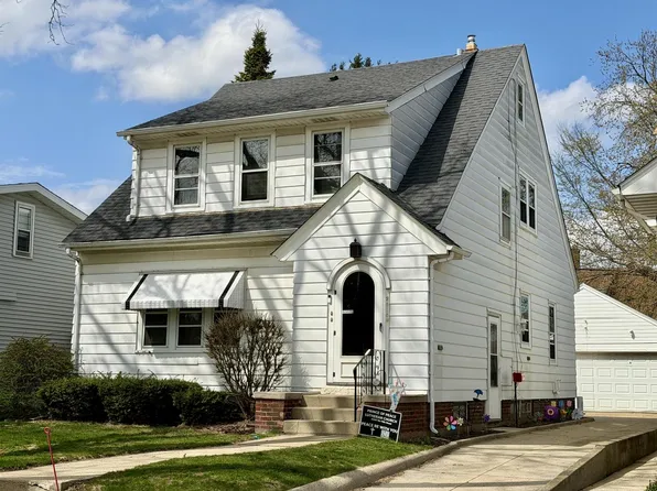 2818 Gilson STREET, Racine, WI 53403