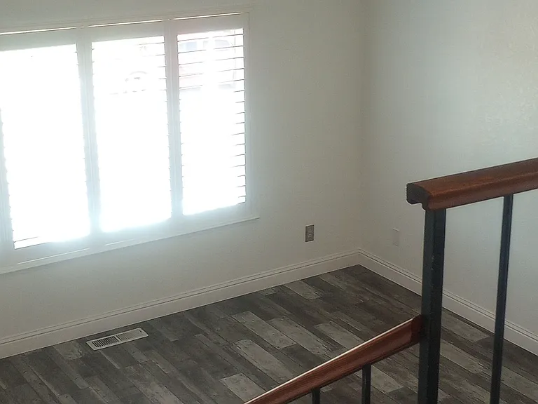 290 Riverview Dr — Photo 18
