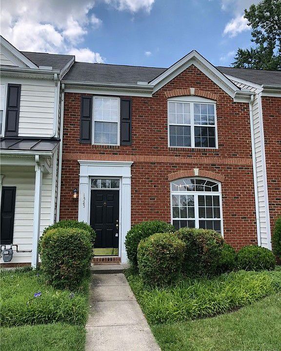 1st image of 1525 Olde Sage Ct