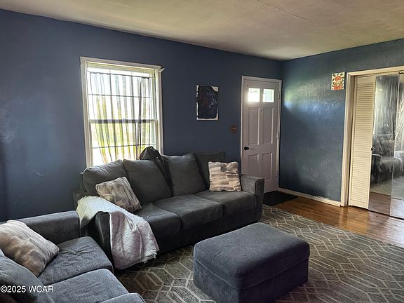 4th image of 639 Cortlandt Ave