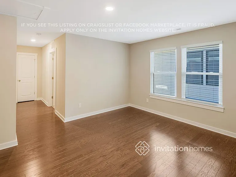6313 Coatbridge Ln — Photo 22