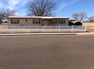 1805 N Watts Ave, Sayre, OK 73662