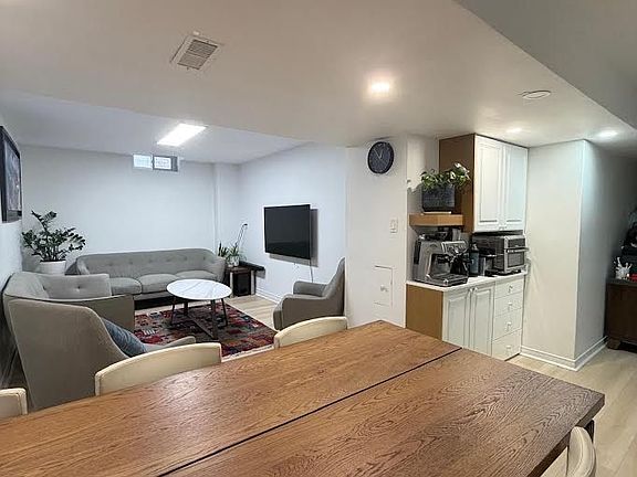 2nd image of 51 Rocksprings Ave