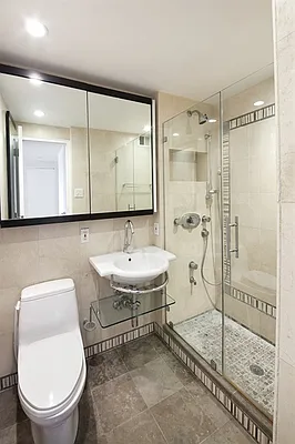 Sold by Corcoran | media 21