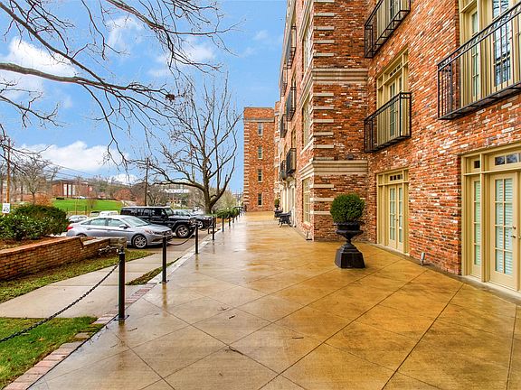 3rd image of 4000 W End Ave APT 303