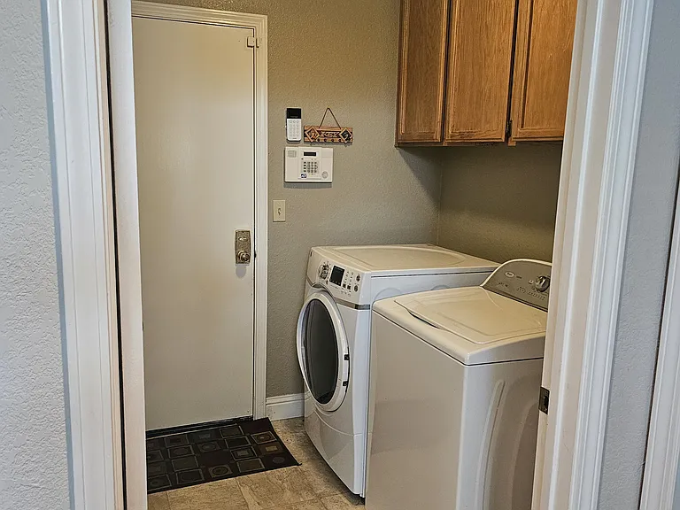 34515 Heathrow Ter — Photo 16