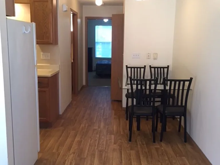 1301 E Harding Dr — Photo 15