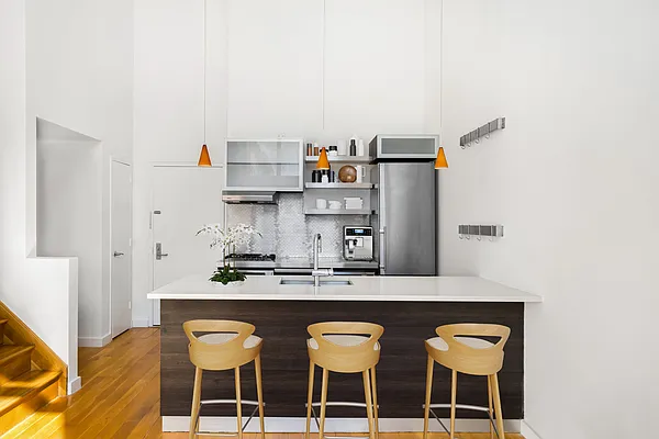 Rented by Compass | media 11