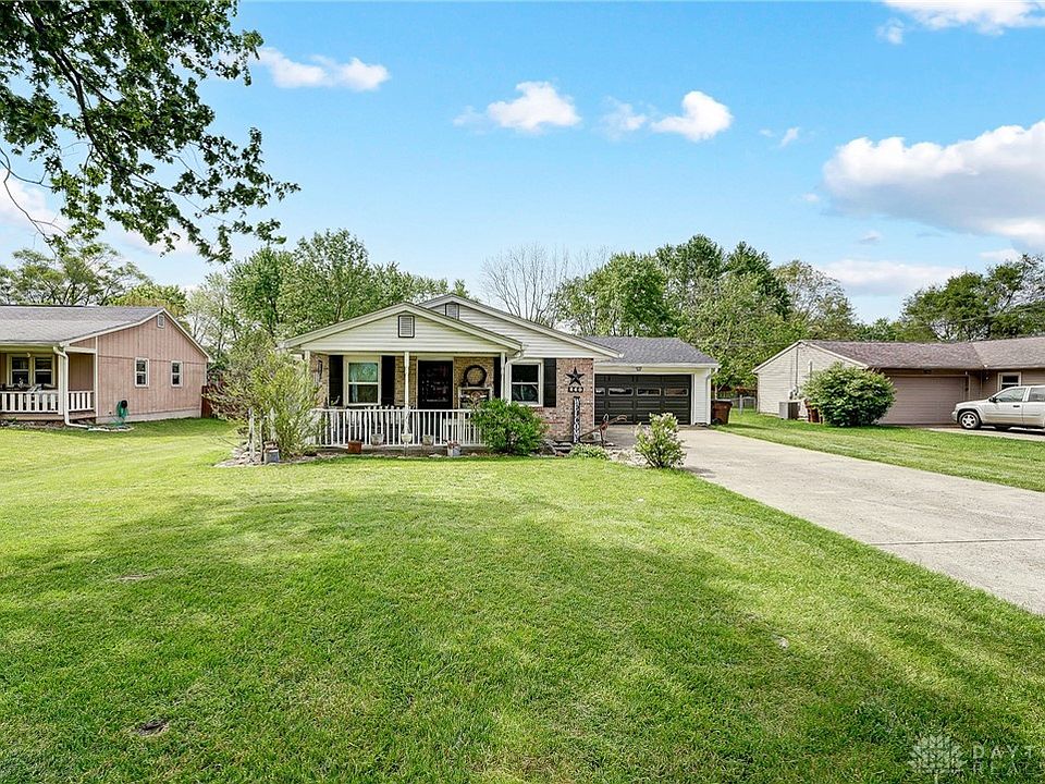 1st image of 260 Nikki Ct