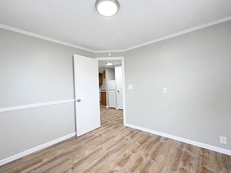 425 W Cook Rd #7 — Photo 11