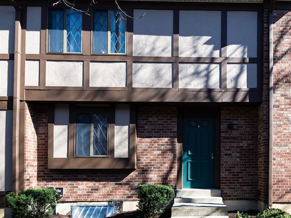 1st image of 7569 Chateau Ct #258