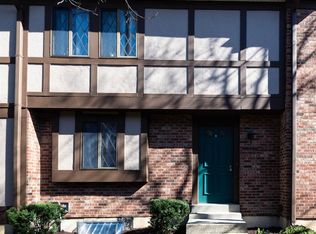 7569 Chateau Ct #258, West Chester, OH 45069