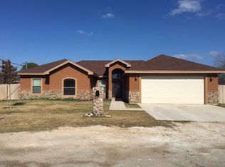 1305 Ritchey, Carrizo Springs, TX 78834