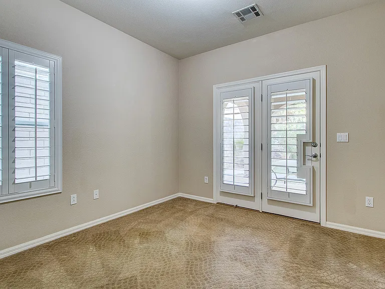 960 Contadero Pl — Photo 18