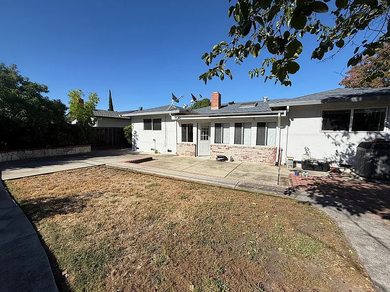 5289 Rimwood Dr — Photo 18