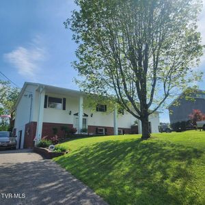 475 Brookdale Dr, Piney Flats, TN, 37686