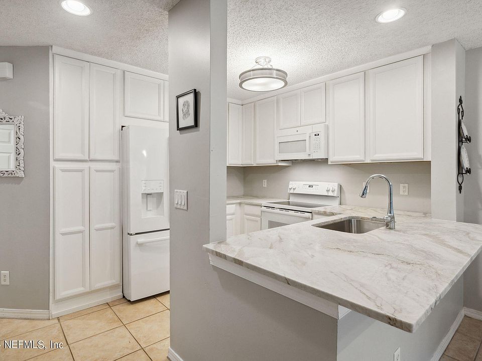 1st image of 1536 SAND DOLLAR Circle