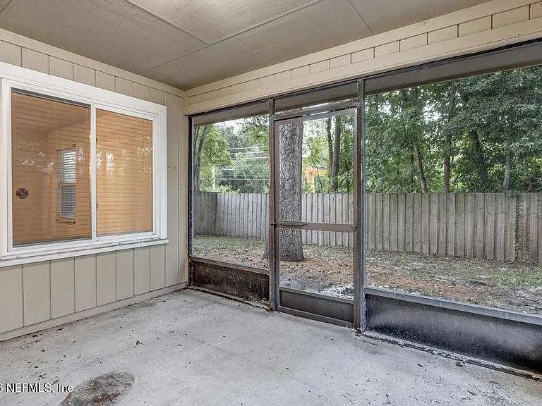 3105 Coral Reef Dr — Photo 31