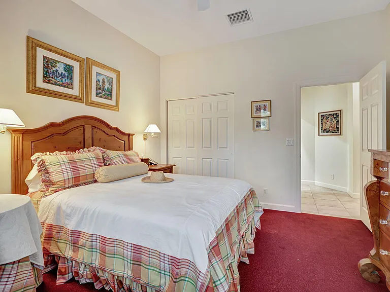 8671 Falcon Green Dr — Photo 14