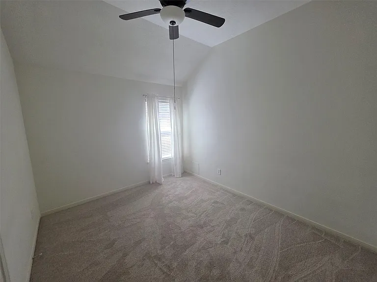 2954 Smokey Forest Ln — Photo 20