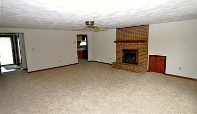 2nd image of 1225 Holly Hill Dr