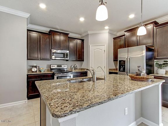 2nd image of 16046 Garrett Grove Ct